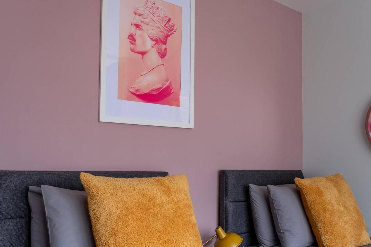 Ultimate Glam, Vintage Central Pad. Cool 70S Bar. Bournemouth Buitenkant foto