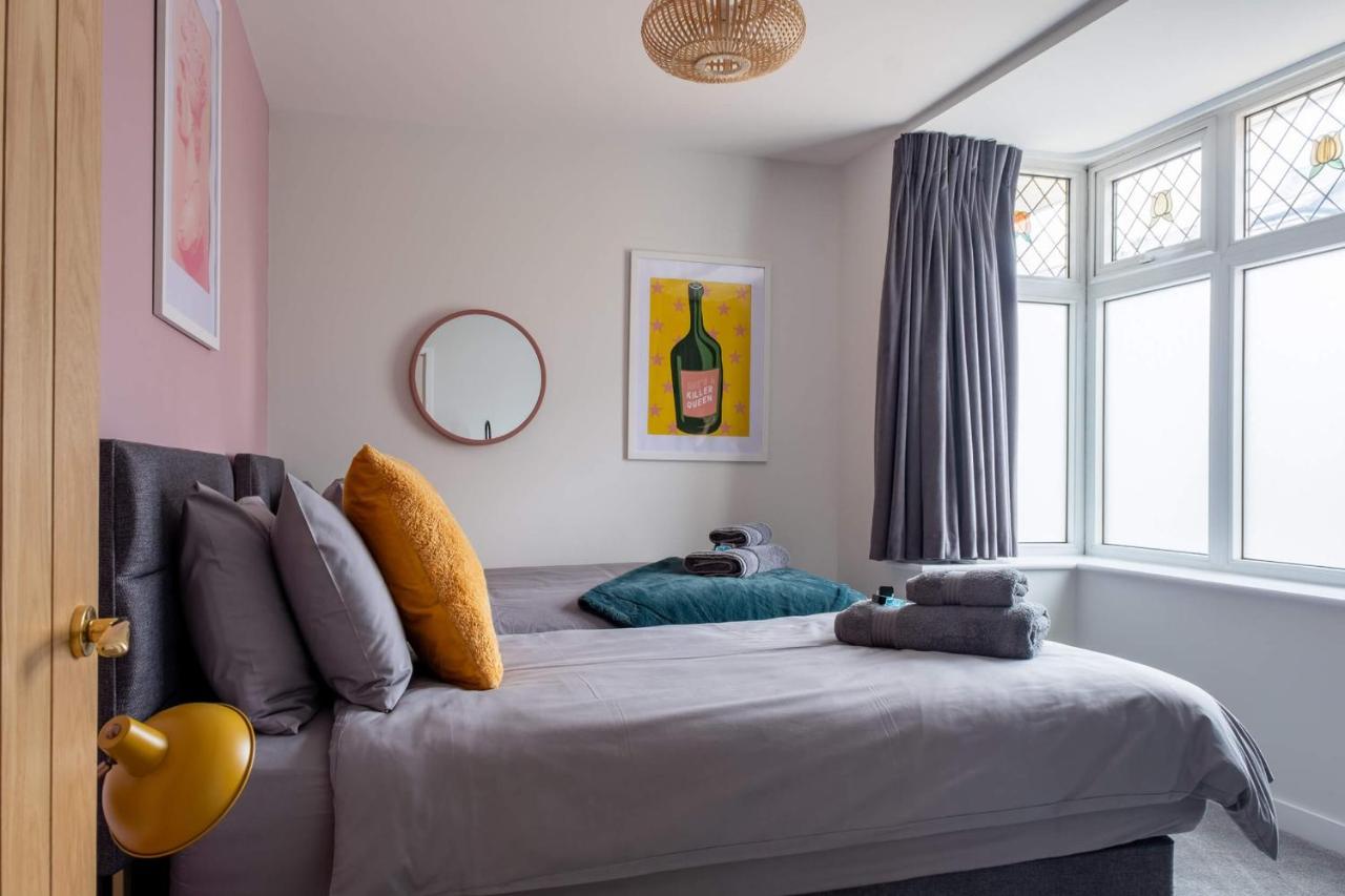 Ultimate Glam, Vintage Central Pad. Cool 70S Bar. Bournemouth Buitenkant foto